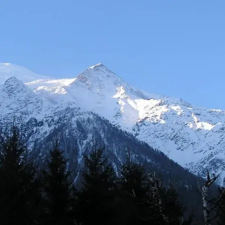 Pretty Chalet With Jacuzzi In Chamonix-Mont-Blanc *