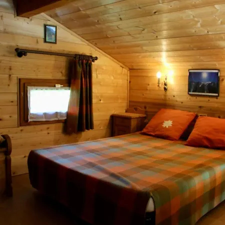Pretty Chalet With Jacuzzi In Chamonix-Mont-Blanc Apartment